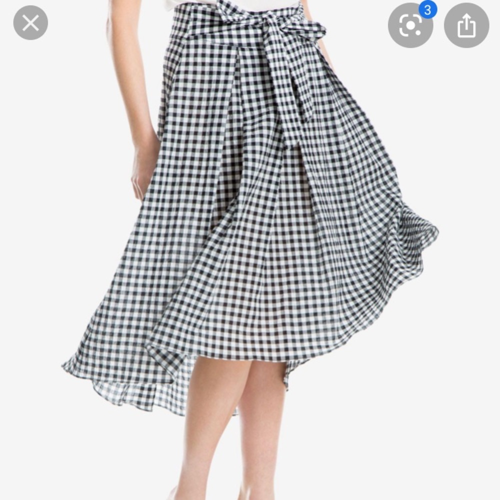 Black front tie flowy Max Studio skirt - Picture 4 of 7